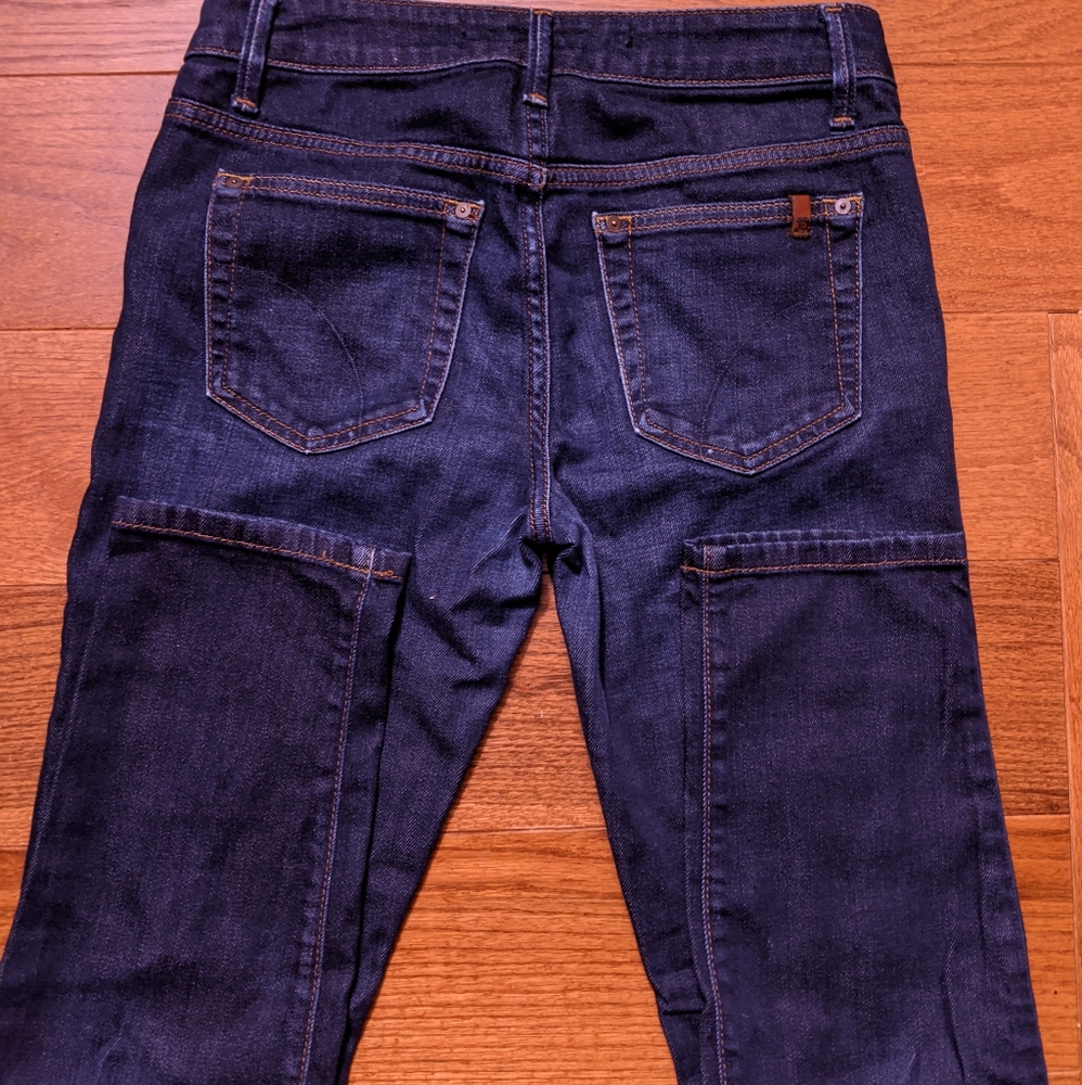 Joe's Jeans ankle fit. Lainey color. - Picture 3 of 6